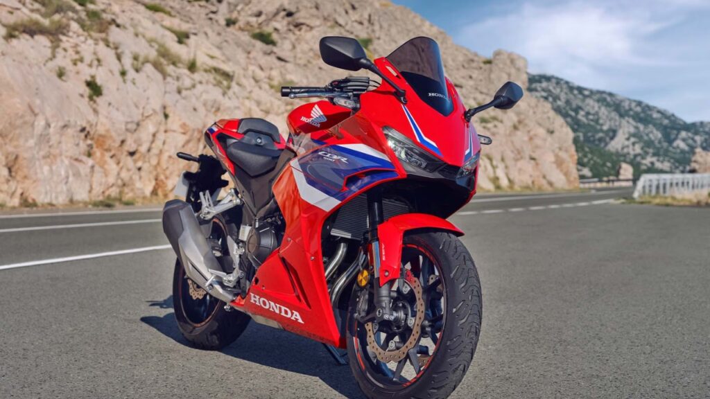 Honda CBR500R Four 2026 – Video Oficial de la Nueva Deportiva