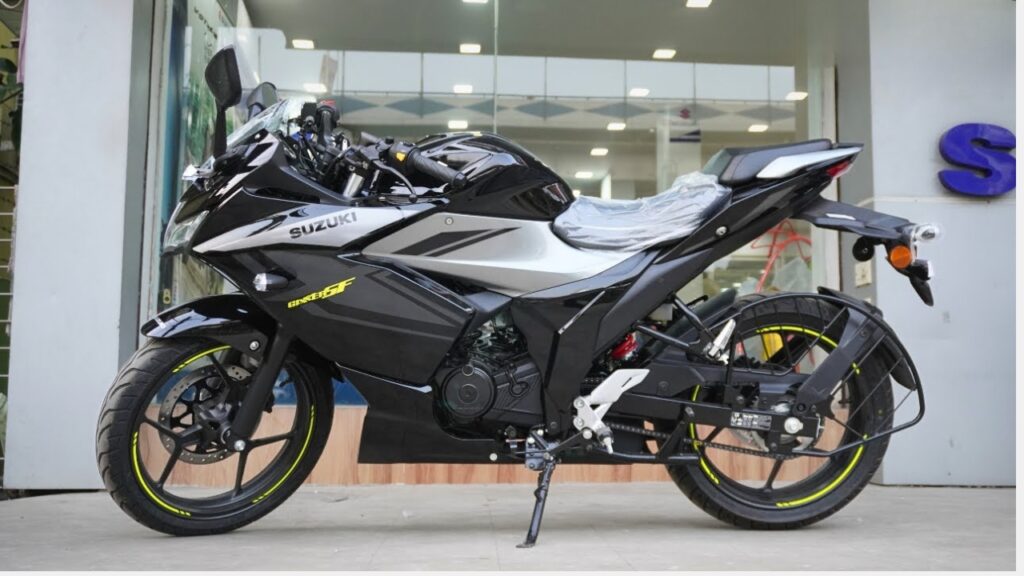 Suzuki Gixxer SF 2026 vs Honda CB125F – La Batalla Definitiva